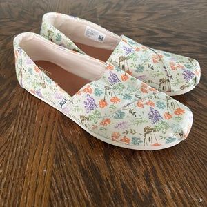 TOMS Classic Natural Alpargata California Wildflower Shoes Size 9